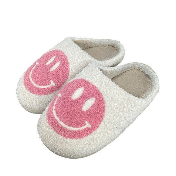 Women’s Smiley Face Sherpa Fuzzy Slippers in Cream/Pink Size 39-40 (9) - Picture 6 of 6